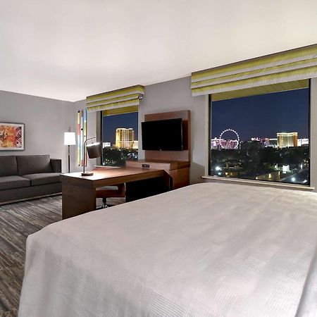 Hampton Inn & Suites Las Vegas Convention Center - No Resort Fee Dış mekan fotoğraf