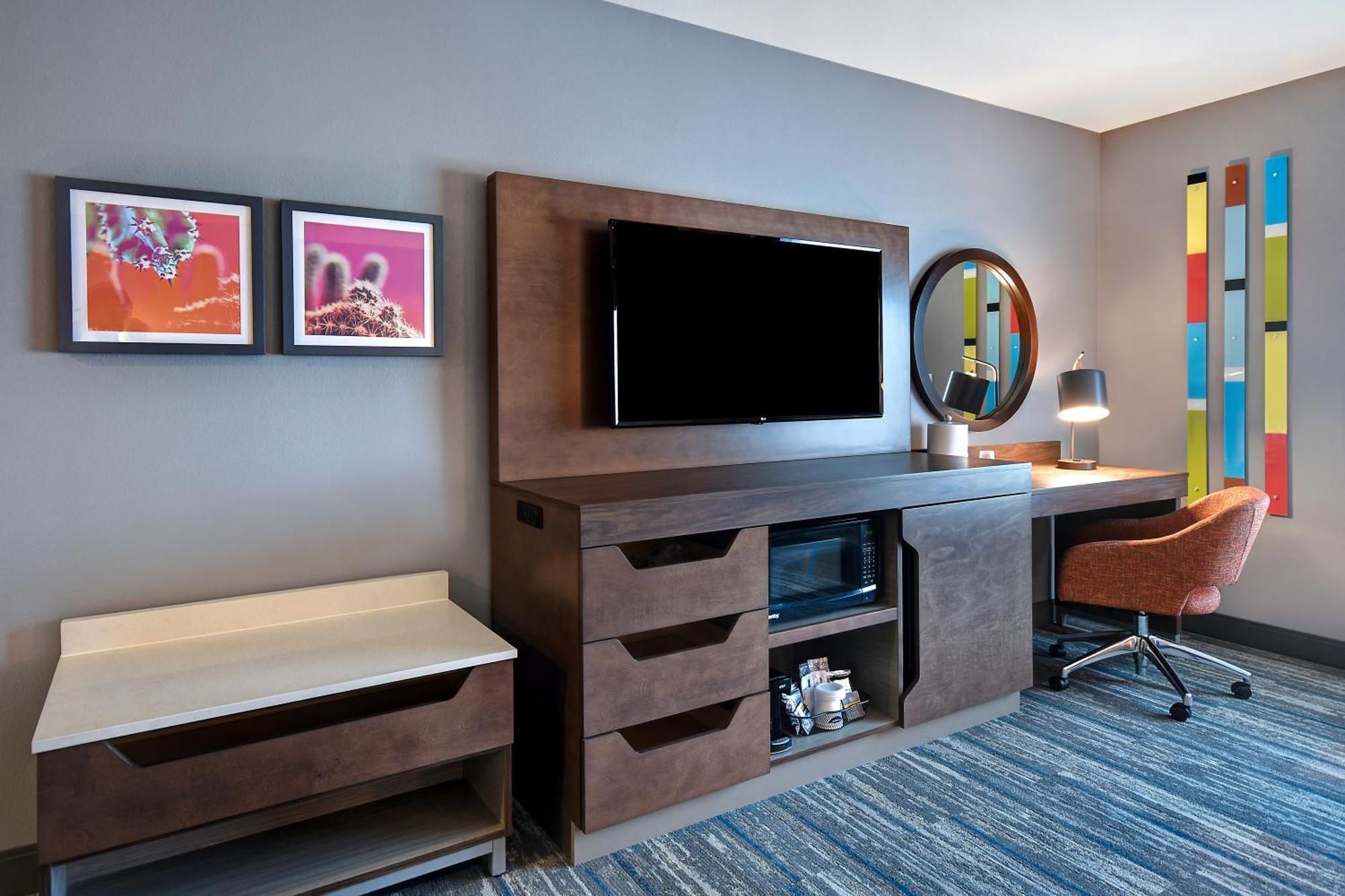 Hampton Inn & Suites Las Vegas Convention Center - No Resort Fee Dış mekan fotoğraf